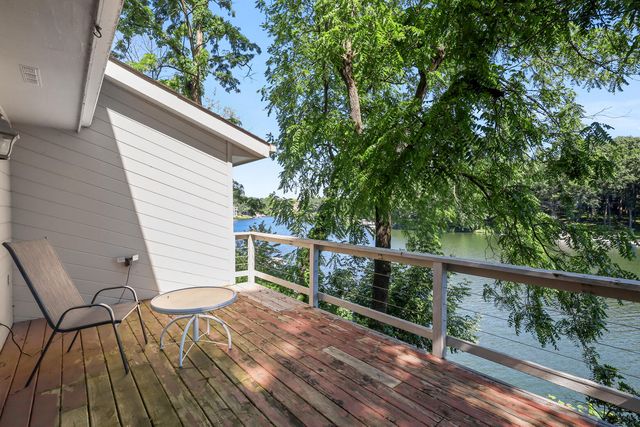 199 Amhurst Place, Valparaiso, IN 46385