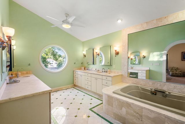 199 Amhurst Place, Valparaiso, IN 46385