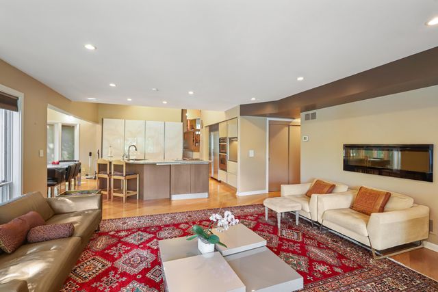 199 Amhurst Place, Valparaiso, IN 46385