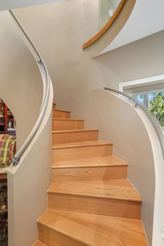199 Amhurst Place, Valparaiso, IN 46385