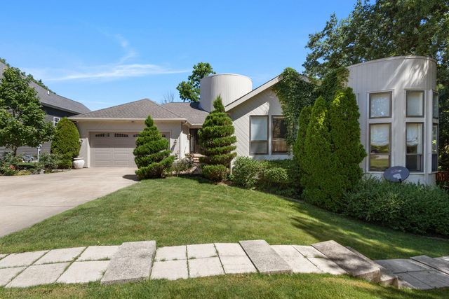 199 Amhurst Place, Valparaiso, IN 46385