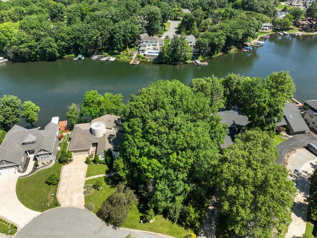 199 Amhurst Place, Valparaiso, IN 46385