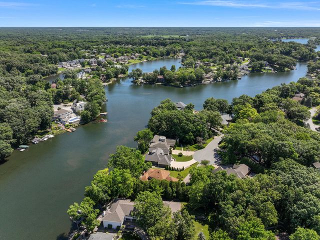 199 Amhurst Place, Valparaiso, IN 46385
