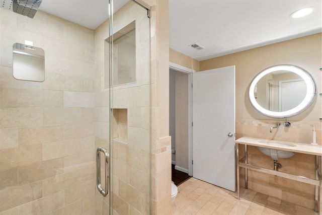 199 Amhurst Place, Valparaiso, IN 46385