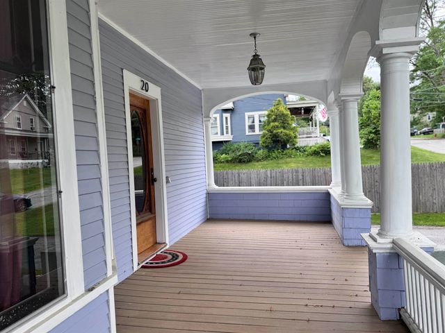 20 Highland Avenue, Claremont, NH 03743