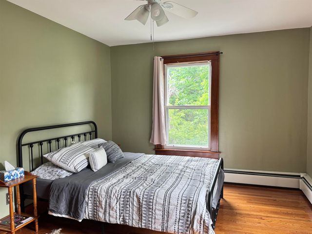 20 Highland Avenue, Claremont, NH 03743