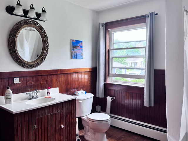 20 Highland Avenue, Claremont, NH 03743