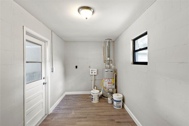 36124 E SPRING LAKE BOULEVARD, Fruitland Park, FL 34731