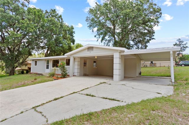 36124 E SPRING LAKE BOULEVARD, Fruitland Park, FL 34731