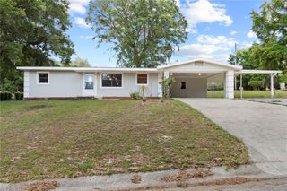 36124 E SPRING LAKE BOULEVARD, Fruitland Park, FL 34731