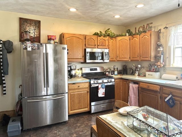 22 Arthur St 22, Winchester, MA 01890