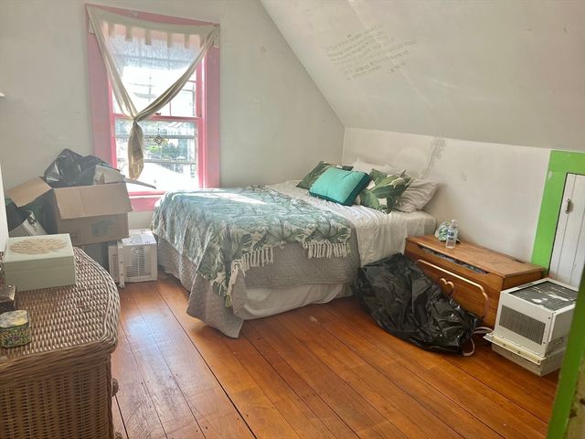 22 Arthur St 22, Winchester, MA 01890