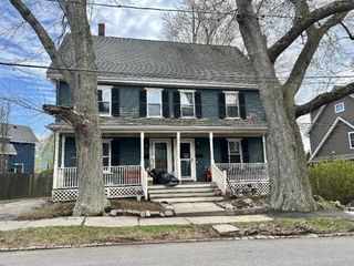 22 Arthur St 22, Winchester, MA 01890