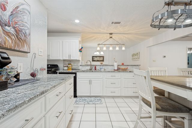 326 Independence Drive, Garland, TX 75043