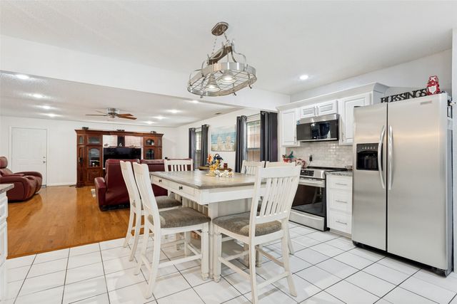 326 Independence Drive, Garland, TX 75043