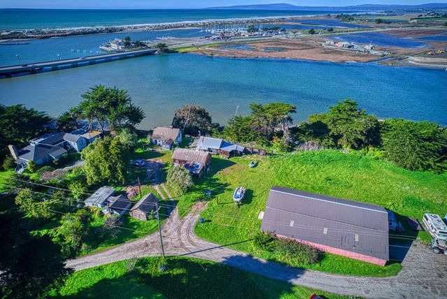 7201 Ca-1, Moss Landing, CA 95039