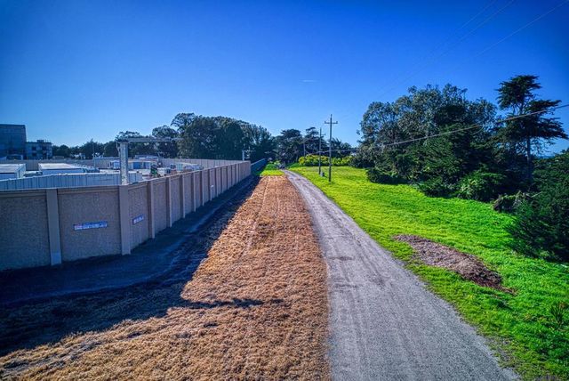 7201 Ca-1, Moss Landing, CA 95039