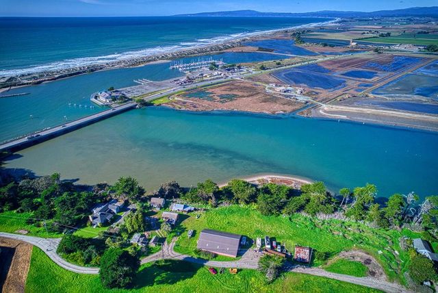 7201 Ca-1, Moss Landing, CA 95039