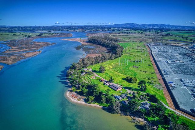 7201 Ca-1, Moss Landing, CA 95039