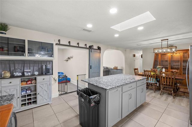 3301 SE 32ND AVENUE, Ocala, FL 34471