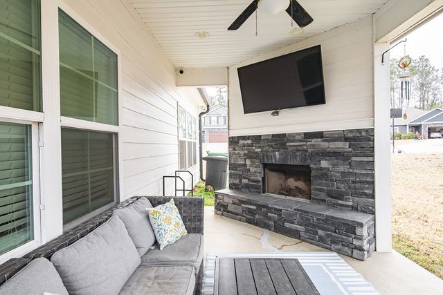 9565 Capot Drive, Midland, GA 31820