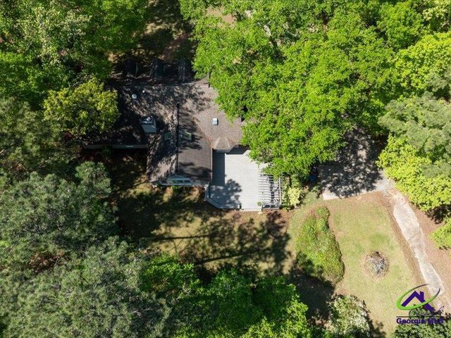 5761 Kentucky Downs Drive, Macon, GA 31210