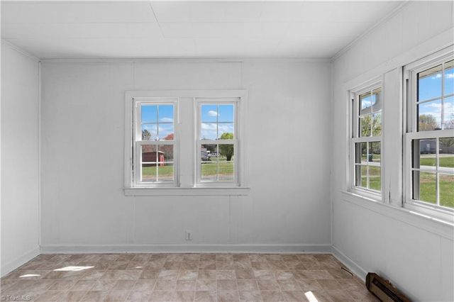 613 Nc Highway 67, Boonville, NC 27011