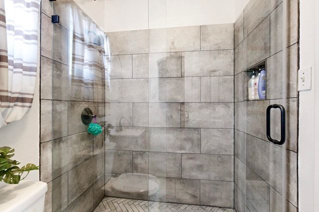 3101 Ouida Avenue, Dallas, TX 75211