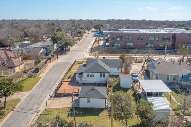 3101 Ouida Avenue, Dallas, TX 75211