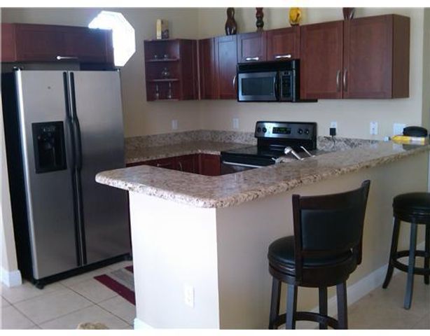 29 NE 24TH Avenue 29, Pompano Beach, FL 33062