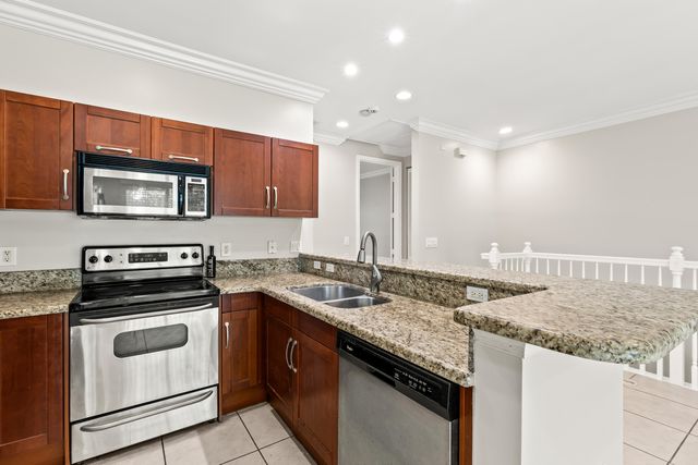 29 NE 24TH Avenue 29, Pompano Beach, FL 33062