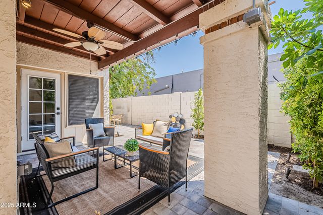 2043 W NOPAL Avenue, Mesa, AZ 85202
