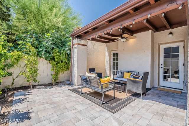 2043 W NOPAL Avenue, Mesa, AZ 85202