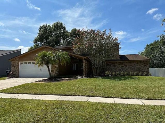 8804 BAY VISTA COURT, Orlando, FL 32825