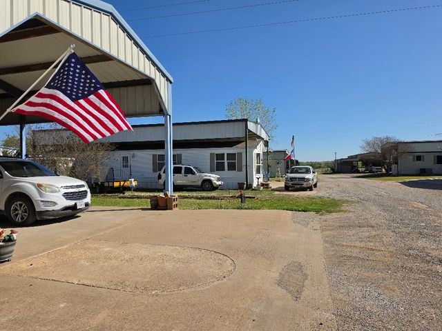 149 Bluebird Drive, Whitney, TX 76692