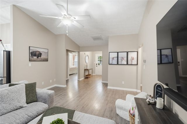 211 Blue Quail Place, Trenton, OH 45067