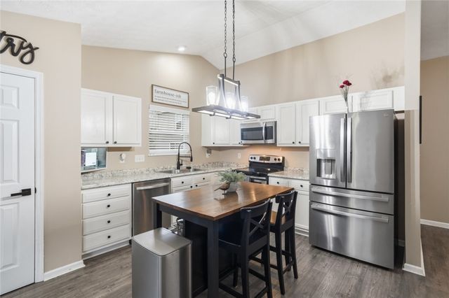 211 Blue Quail Place, Trenton, OH 45067