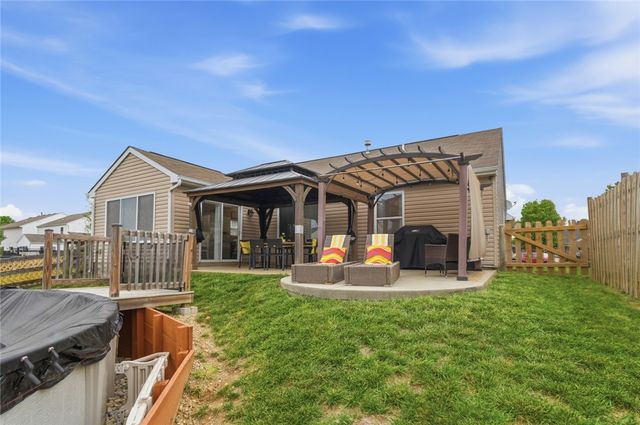 211 Blue Quail Place, Trenton, OH 45067
