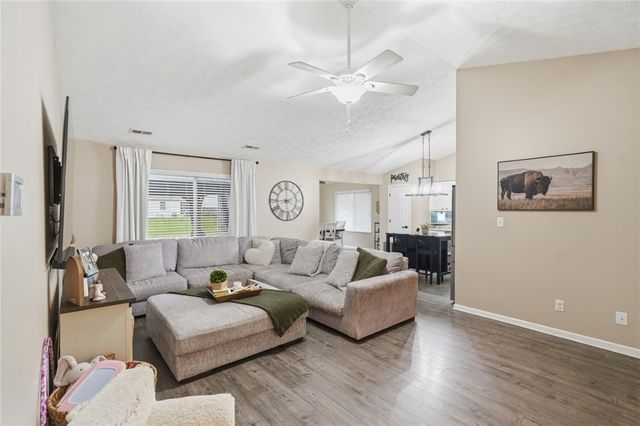211 Blue Quail Place, Trenton, OH 45067