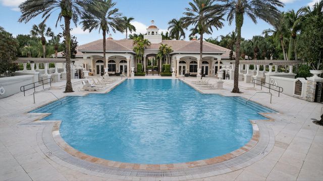 10337 Trianon Place, Wellington, FL 33449