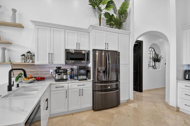 10337 Trianon Place, Wellington, FL 33449