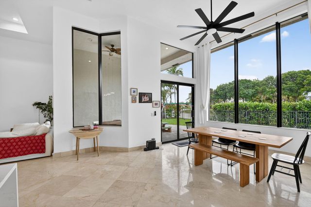 10337 Trianon Place, Wellington, FL 33449