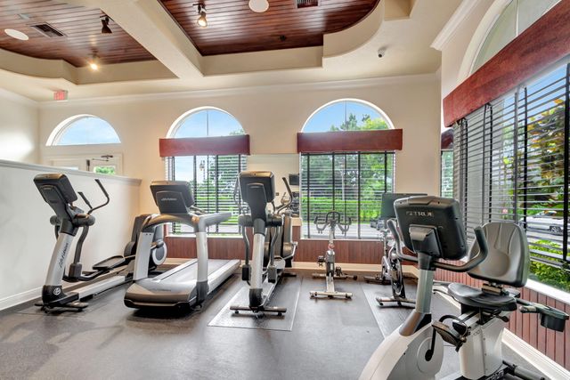10337 Trianon Place, Wellington, FL 33449