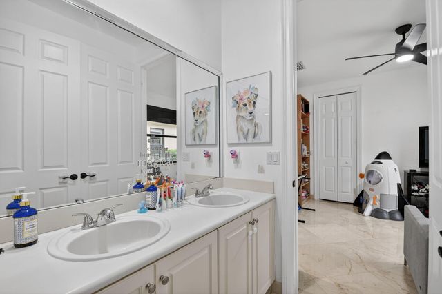 10337 Trianon Place, Wellington, FL 33449