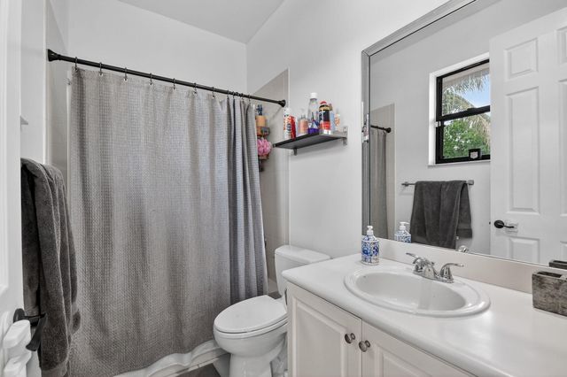 10337 Trianon Place, Wellington, FL 33449