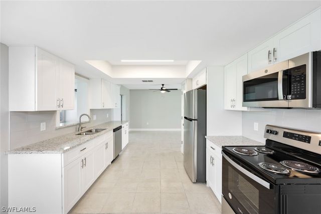 4862 Regal DR, Bonita Springs, FL 34134