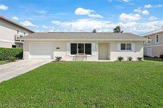 4862 Regal DR, Bonita Springs, FL 34134