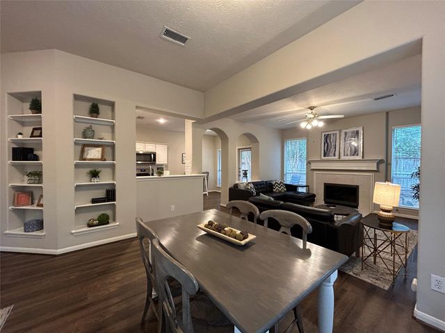 132 Piper Trail, The Woodlands, TX 77381