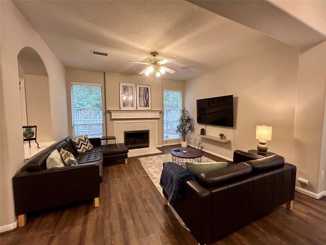 132 Piper Trail, The Woodlands, TX 77381