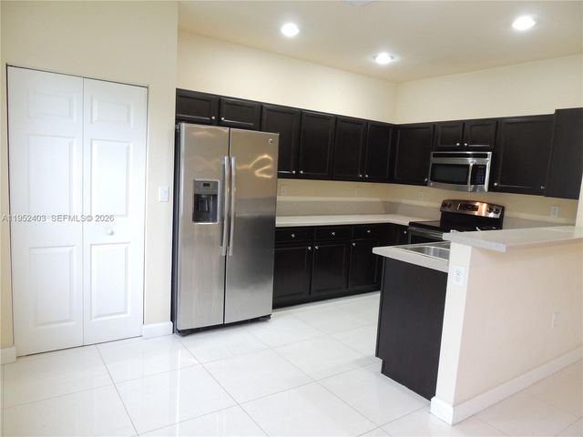 3344 W 91st Ter 3344, Hialeah, FL 33018